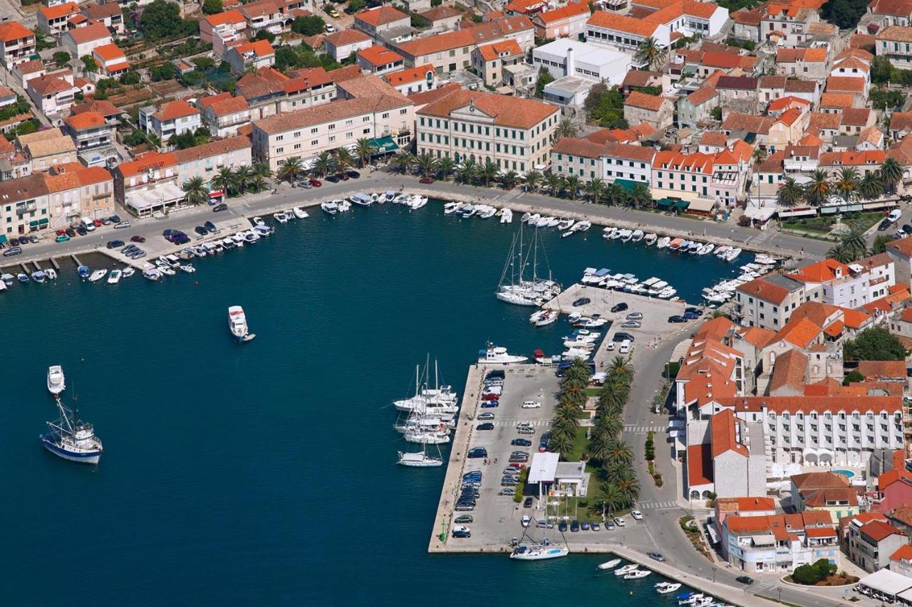 Apartments Dea Caeli Vela Luka Exterior foto